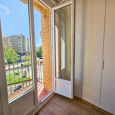 Apartment Reconquista 3000 *