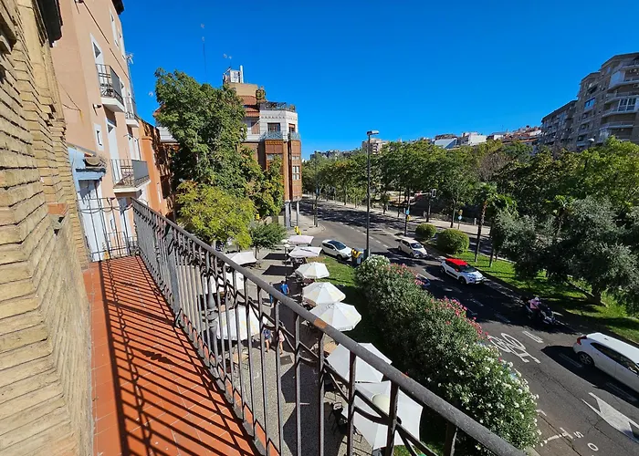 Διαμέρισμα Reconquista 3000 *